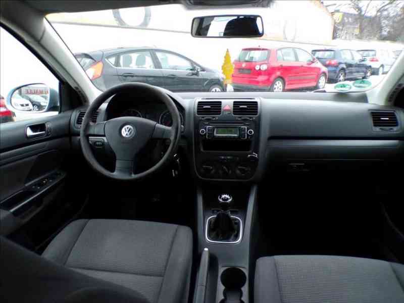 Volkswagen Golf 1,9 TDI - foto 5