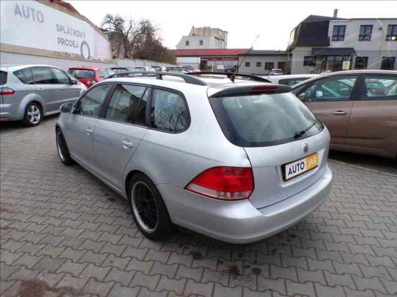 Volkswagen Golf 1,9 TDI - foto 3