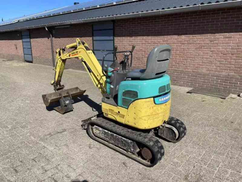Minirýpadlo Yanmar SV08 - foto 2