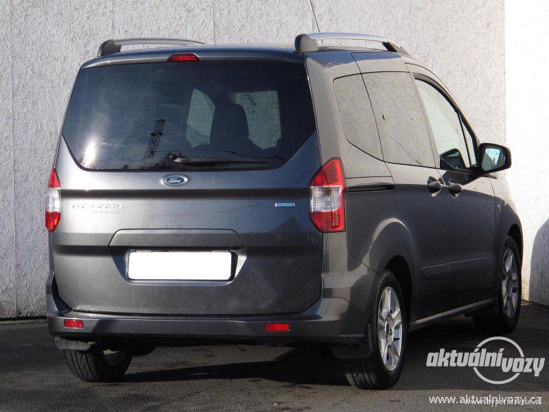 Ford Tourneo Courier 1.0 EcoBoost 74kW - foto 5