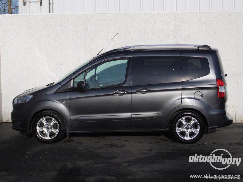 Ford Tourneo Courier 1.0 EcoBoost 74kW - foto 10