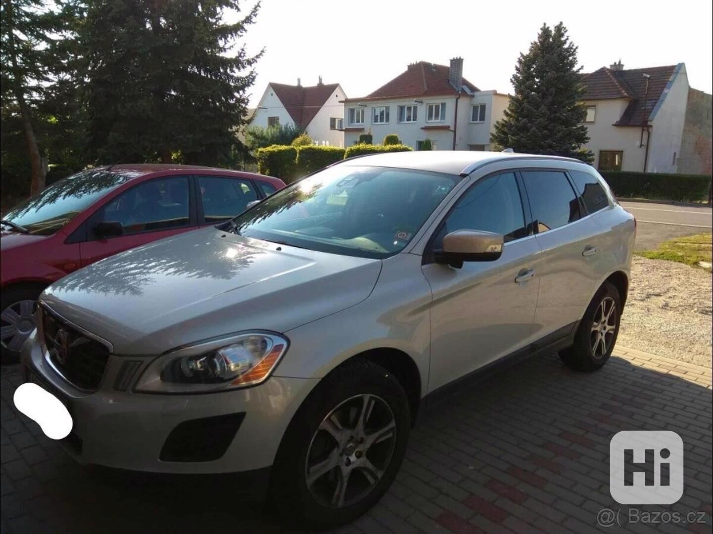 Volvo XC60 2,4 - foto 1