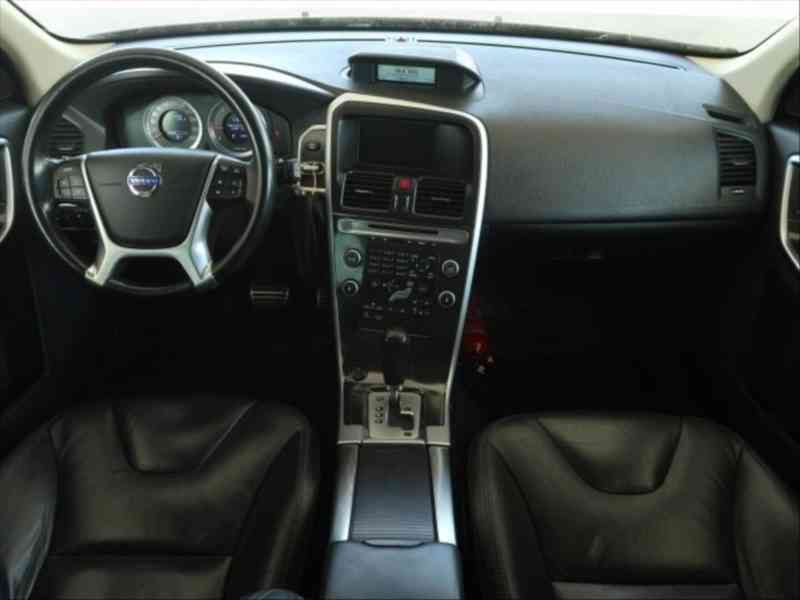 Volvo XC60 2,4 - foto 4