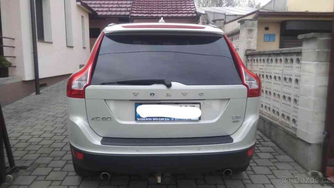 Volvo XC60 2,4 - foto 3