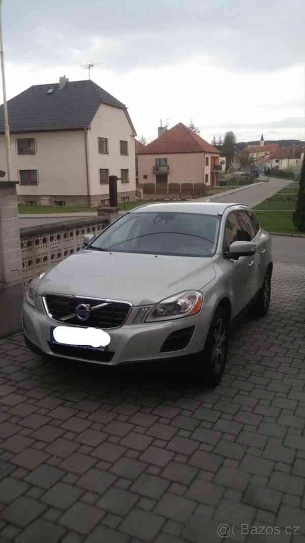 Volvo XC60 2,4 - foto 6