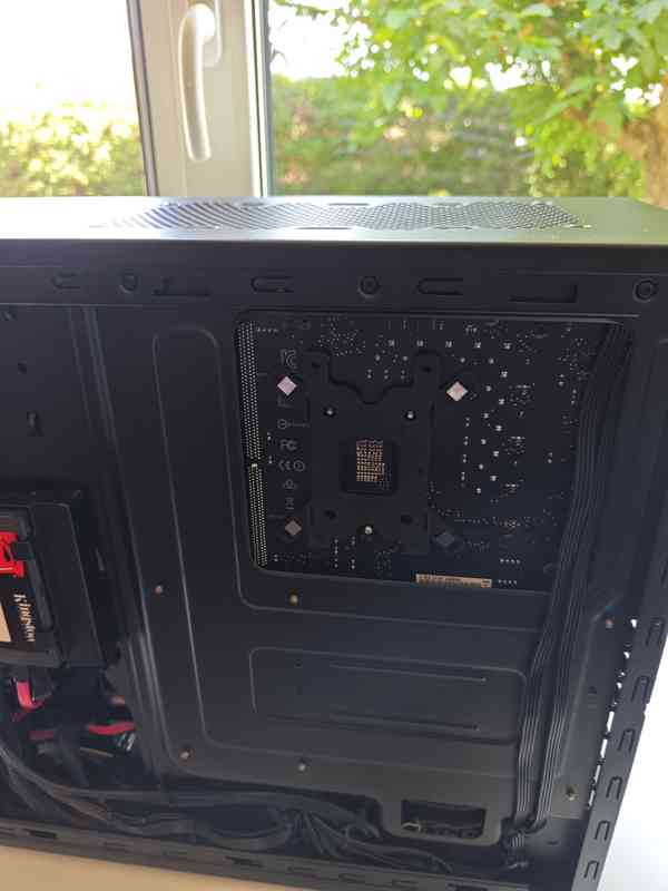 PC Windows 11 r.2017 i7-7700K,RTX1060-6G - foto 4