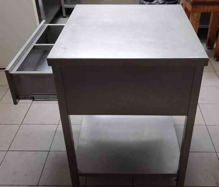 Kuchyňský stůl se zásuvkou gastro 800x700x920mm (15316.) - foto 3