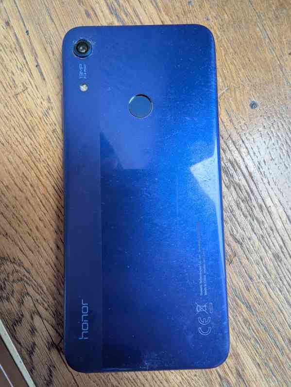 Honor 8A 64 GB – funkční, prasklý displej - foto 3