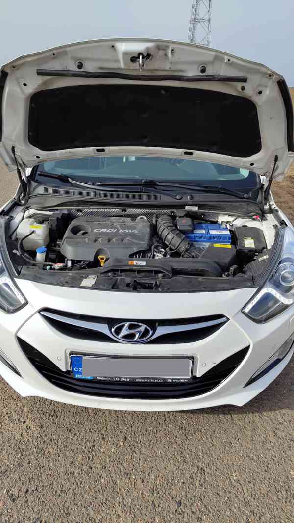 Hyundai i40,  Hyundai i40, 1.7CRDi 100kW, 12/2012 - foto 7
