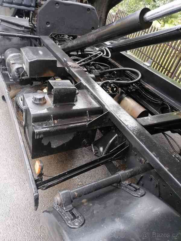 BMW 740 D XDRIVE poškozený motor  - foto 5