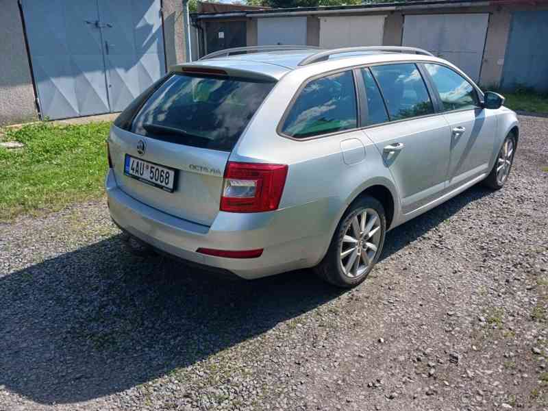 Škoda Octavia 2,0   III, TDi , 110 kW r. 2015 - foto 5