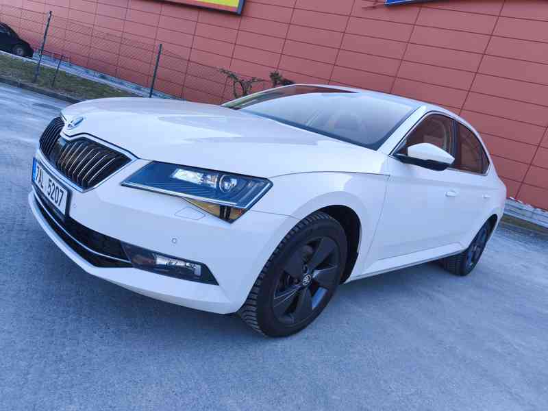 Škoda Superb 3 1.5 TSi Style+,ČR,95tkm,kamera,NAVI,1.maj,DPH - foto 7