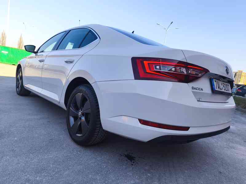 Škoda Superb 3 1.5 TSi Style+,ČR,95tkm,kamera,NAVI,1.maj,DPH - foto 5