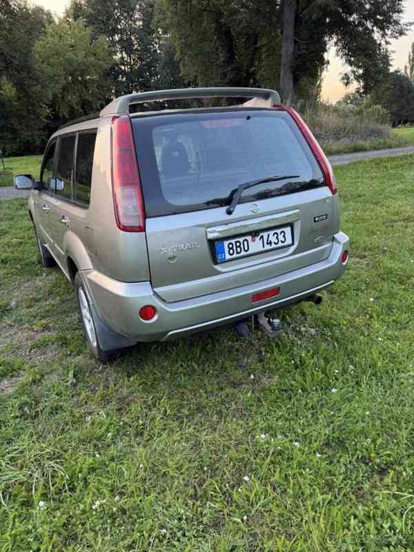 Nissan X-Trail 2,2 - foto 4