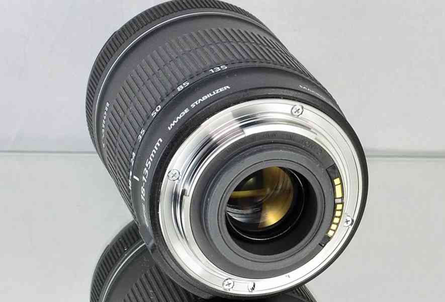 Canon EF-S 18-135mm f/3.5-5,6 IS **APS-C Zoom  - foto 5