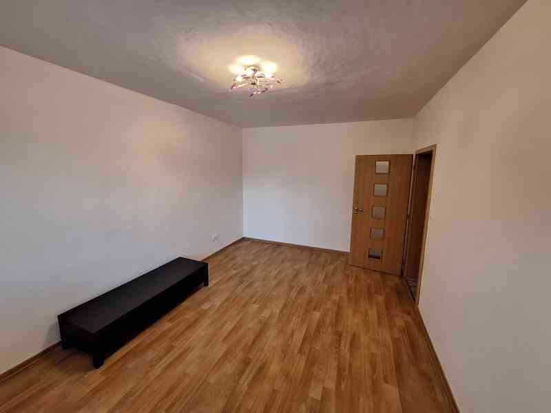 Pronájem bytu 2+1 ve Vratimově - foto 2