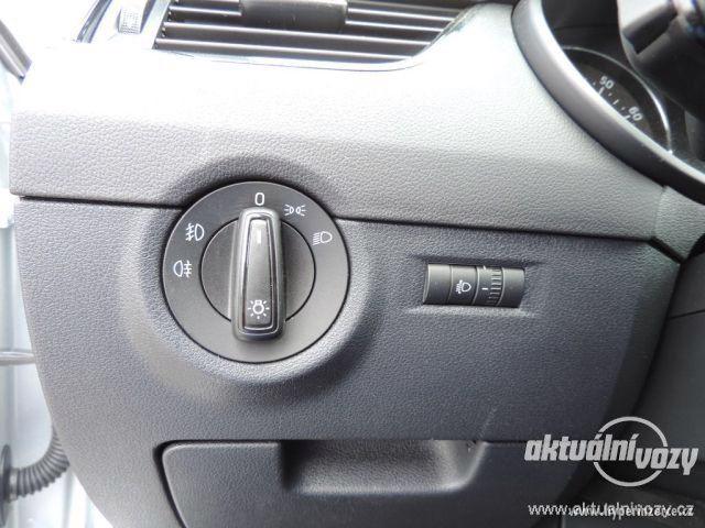Škoda Octavia 1.2, benzín, r.v. 2015 - foto 18