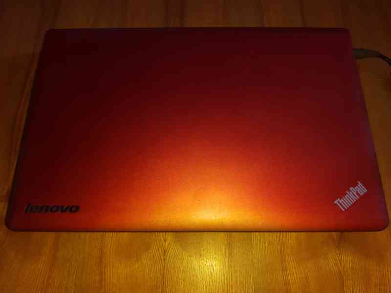 Lenovo Thinkpad Edge E530 - foto 2