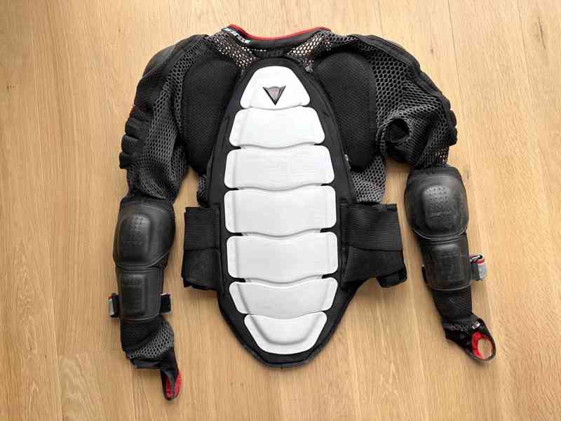 Motokrosový chránič Dainese - foto 2