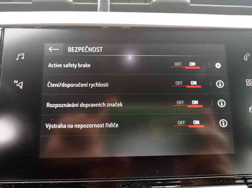 Opel Corsa 1.2i 360°/Navi/1Maj/FULL LED - foto 37