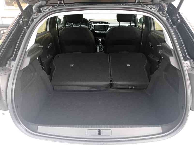 Opel Corsa 1.2i 360°/Navi/1Maj/FULL LED - foto 16