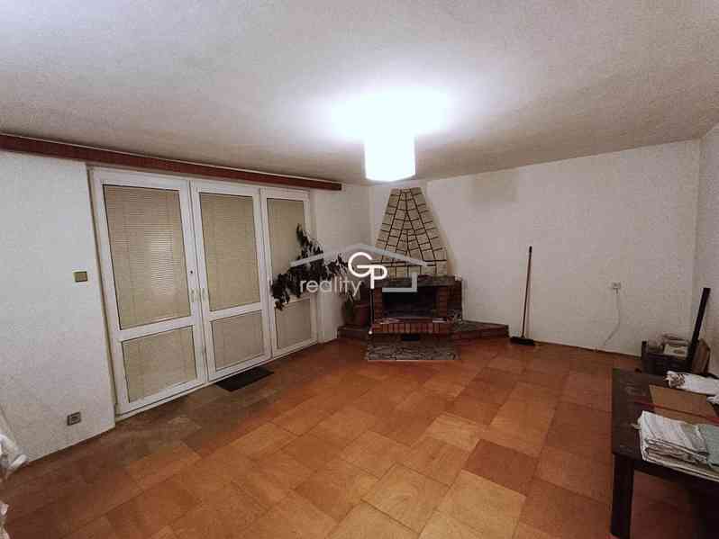 Pronájem RD s garáží a zahradou, Včelná u ČB - foto 6