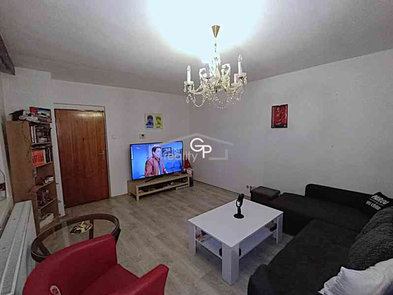 Pronájem RD s garáží a zahradou, Včelná u ČB - foto 5