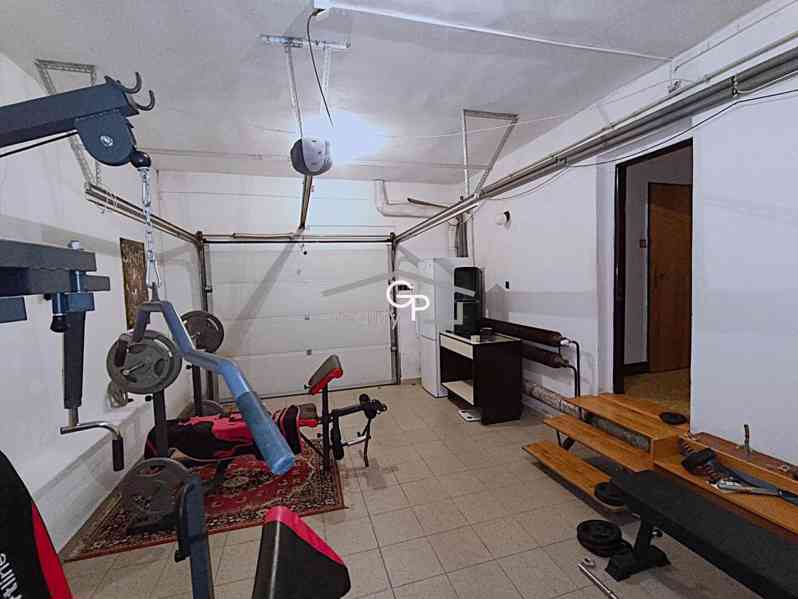 Pronájem RD s garáží a zahradou, Včelná u ČB - foto 15