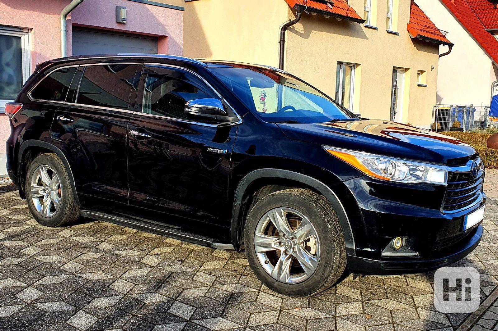 Toyota Highlander Limited Hybrid 210kw - foto 1
