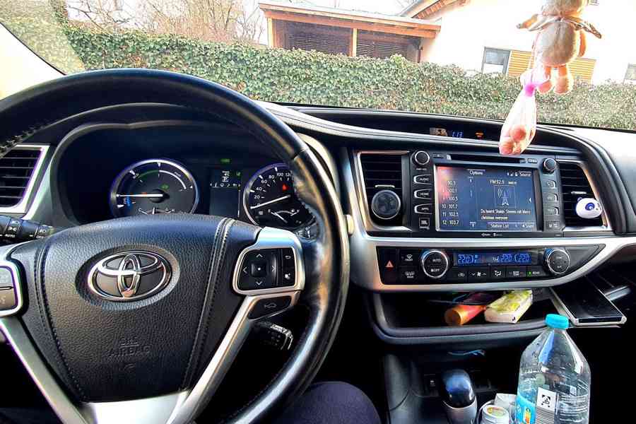 Toyota Highlander Limited Hybrid 210kw - foto 3