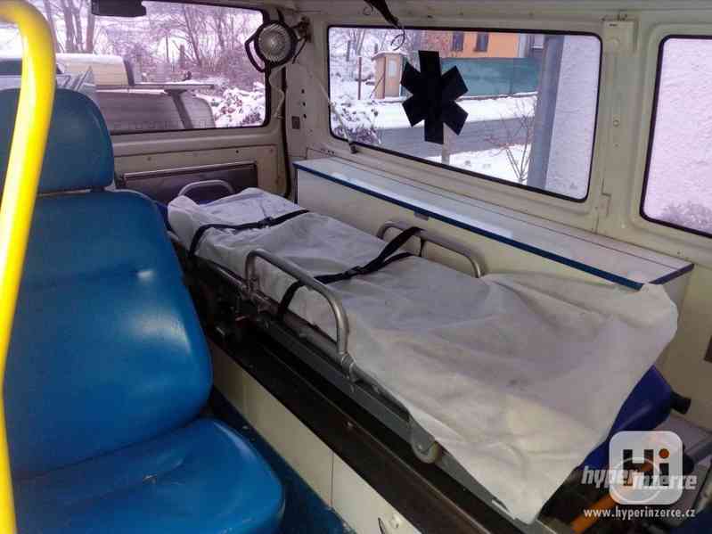 SANITNÍ INTERIER do vozidla VW T4 LONG - homologováno - foto 1