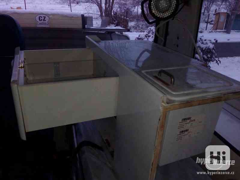 SANITNÍ INTERIER do vozidla VW T4 LONG - homologováno - foto 13