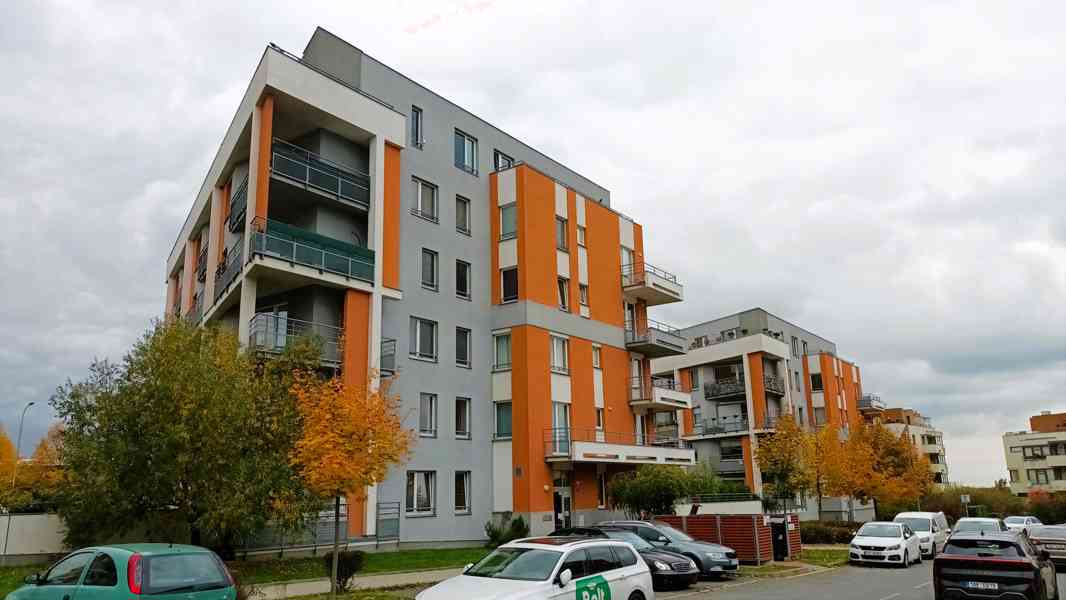 Pronájem bytu 3+kk/lodžie, garážové stání, Praze 5 – Zličín - foto 15