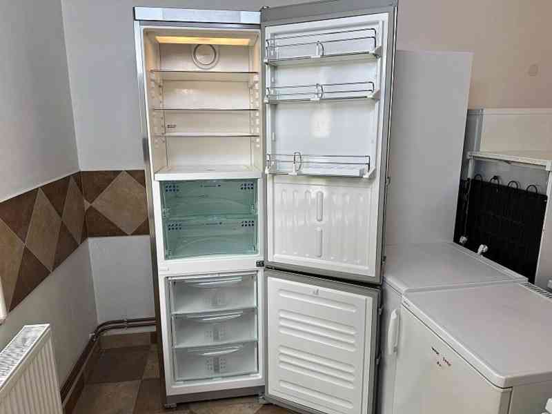  676 Lednice LIEBHERR CBNPes 3956 NOFROST BIOFRESH nerez A++ - foto 2