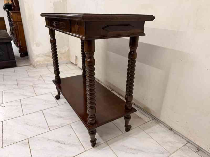 Starožitný konzolový stolek - foto 4