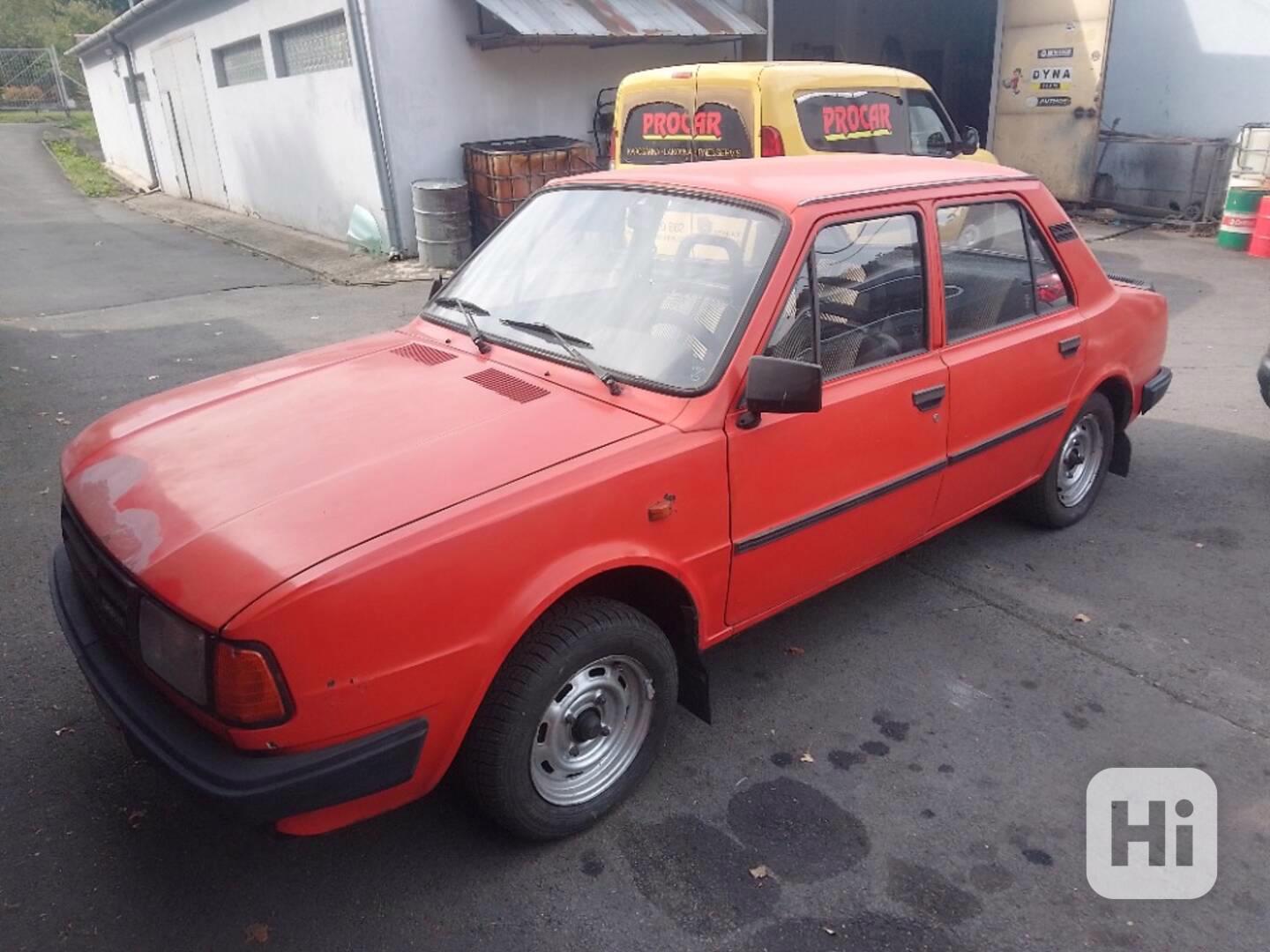 ŠKODA 120GLS - foto 1