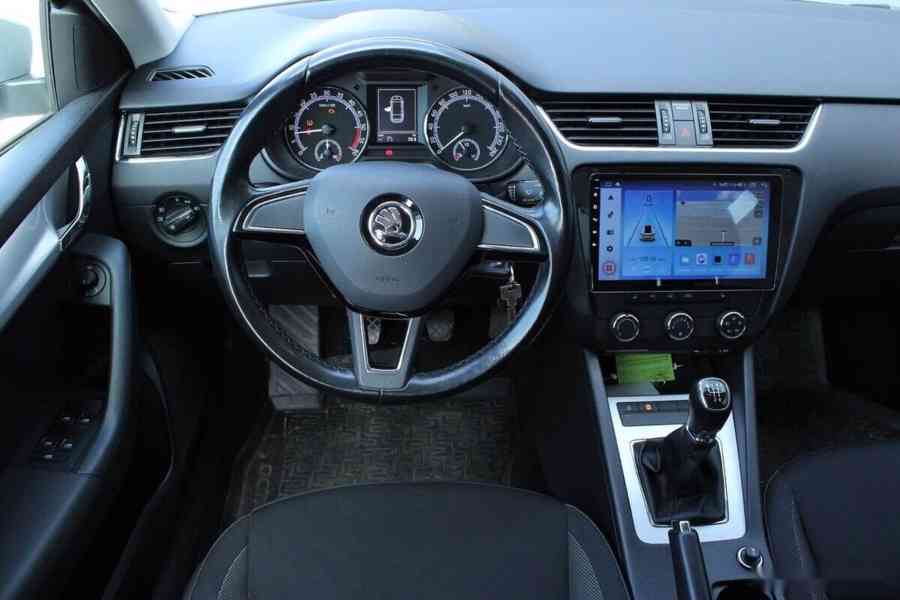 Škoda Octavia 1.6 TDI 116k Ambition EU6 - foto 15