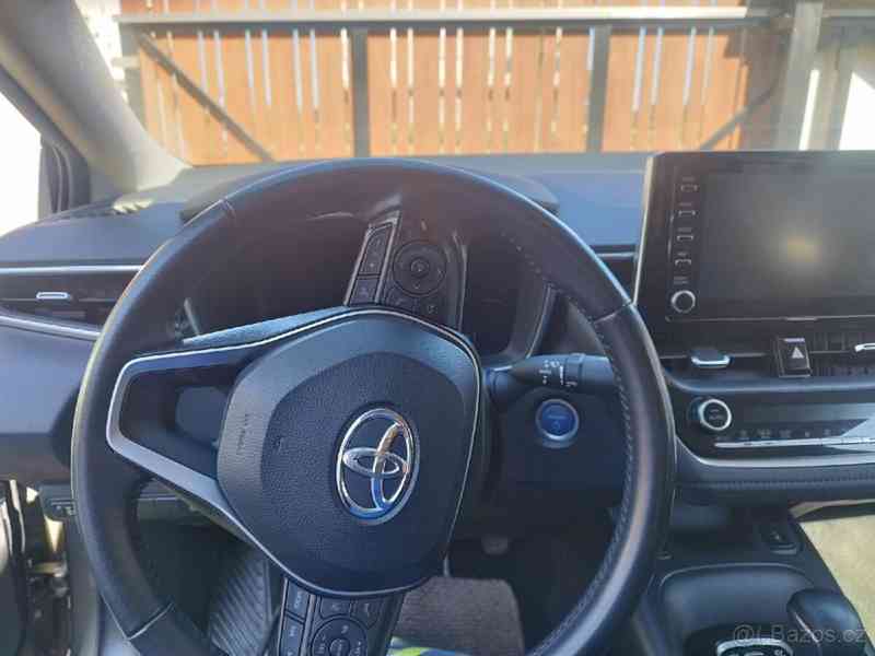 Toyota Corolla 1,8 - foto 10