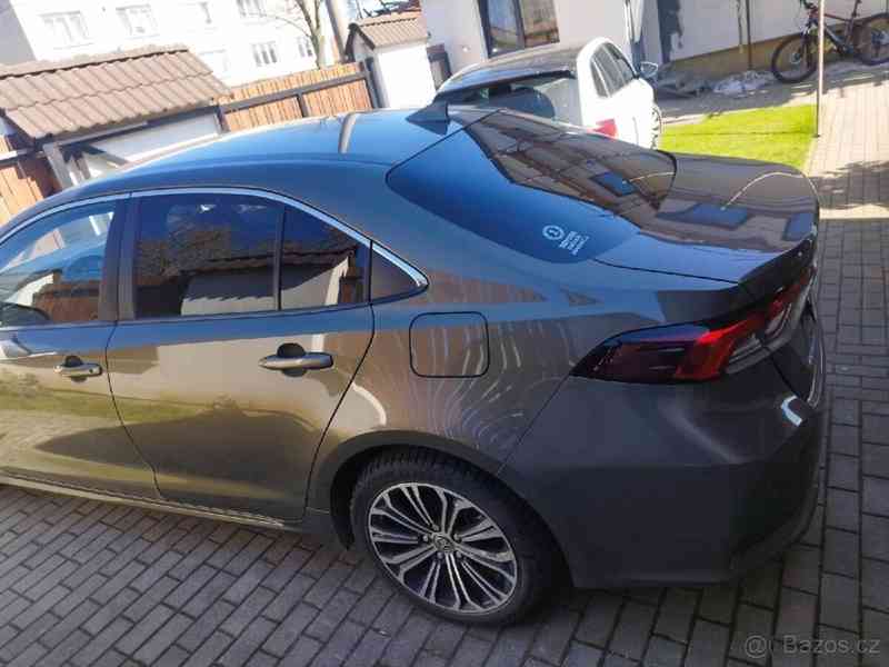 Toyota Corolla 1,8 - foto 5