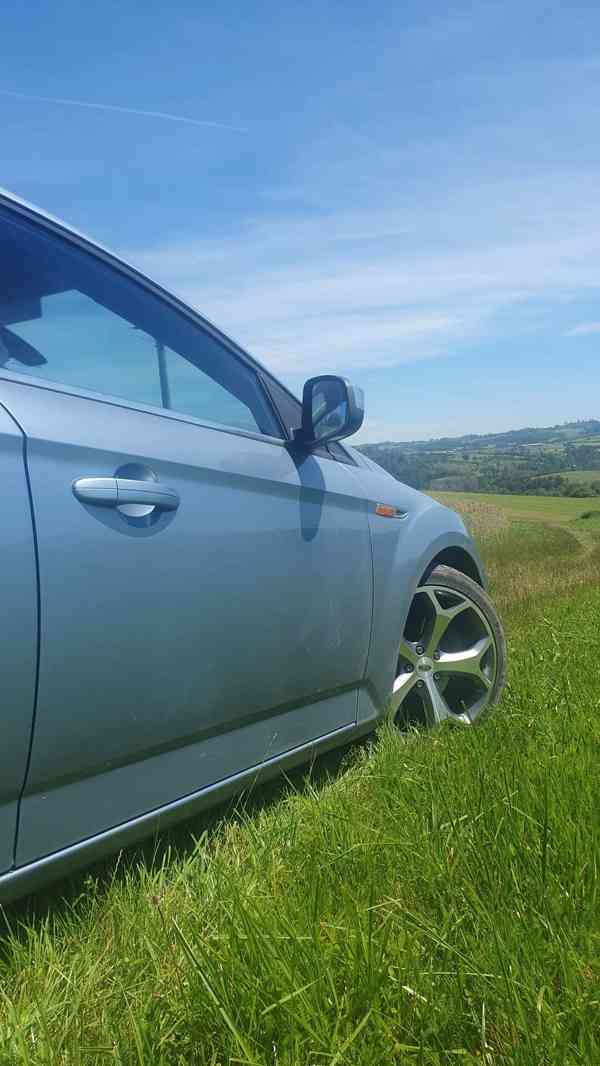 Ford Mondeo Combi 2.0 TDCi rv2007 - foto 11