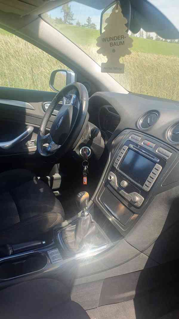 Ford Mondeo Combi 2.0 TDCi rv2007 - foto 9