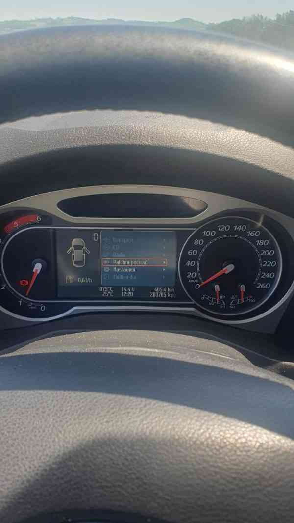 Ford Mondeo Combi 2.0 TDCi rv2007 - foto 10