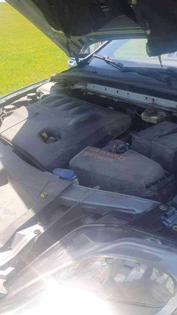 Ford Mondeo Combi 2.0 TDCi rv2007 - foto 13