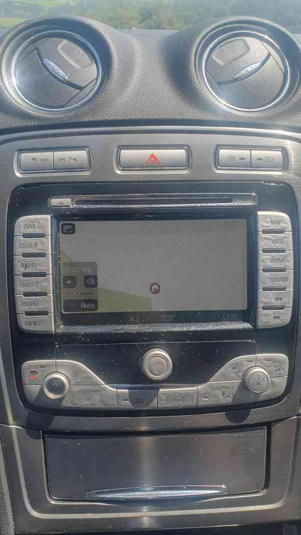 Ford Mondeo Combi 2.0 TDCi rv2007 - foto 14