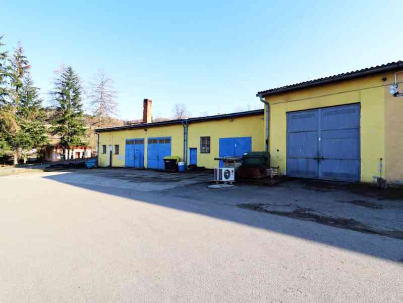 Prodej výrobní haly, skladu, garáže v Sušici - foto 1