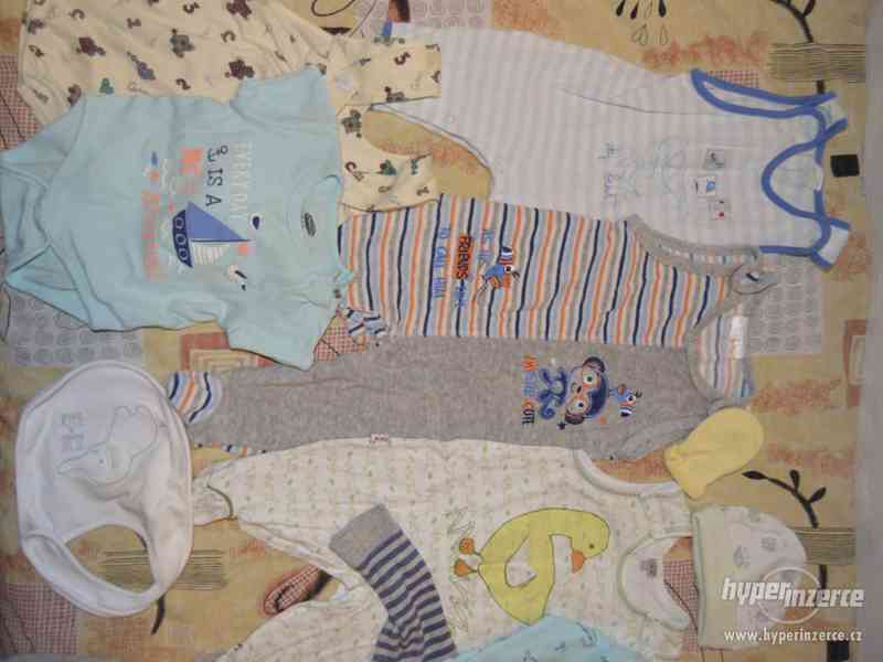 Set oblečení - miminko kluk 20 ks - vel 68 (set č. 11) - foto 3