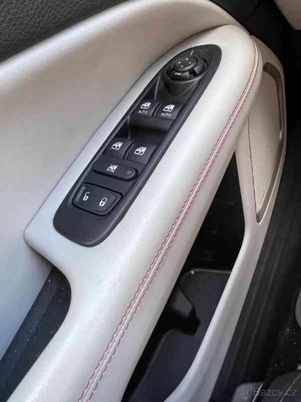 Jeep Compass 1.4, r.v. 2019 - foto 6