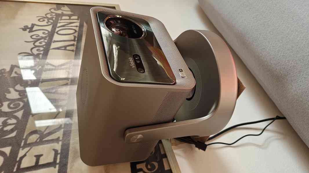 Prodám 4K laser projektor Hisense C2 Ultra - foto 3