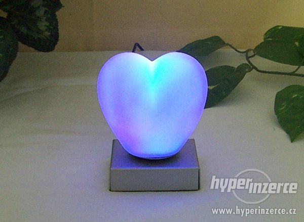 Svítící srdce - noční svítidlo - foto 3