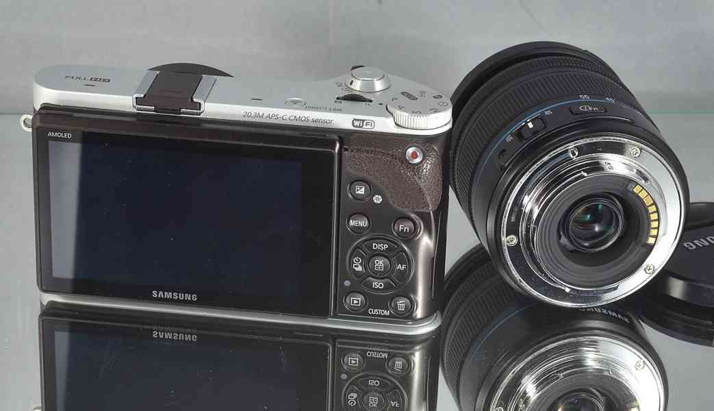 Samsung NX300+NX18-55mm 20,3Mpx*Full HDV*Wi-Fi/NFC - foto 4